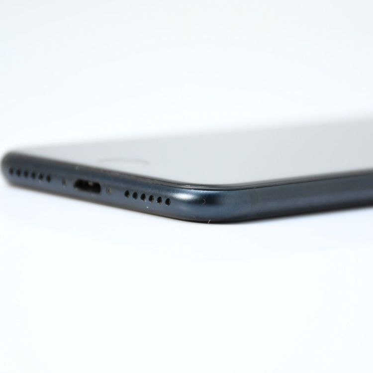 ��ư��ġ�����100 %��SIM�ե꡼iPhone SE �裳���� 64GB �ߥåɥʥ���