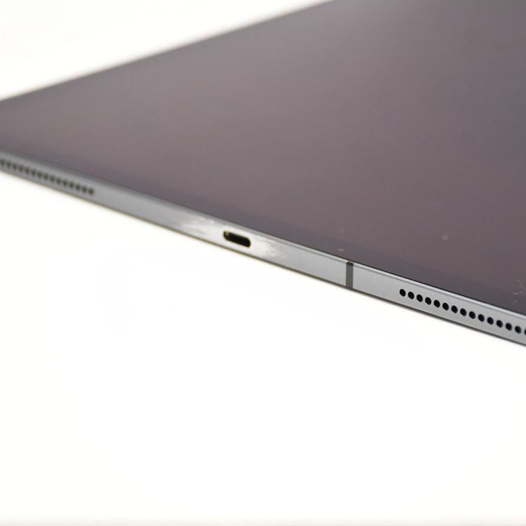 docomo SIM�ե꡼iPad Pro 12.9����� ��3���� 64GB