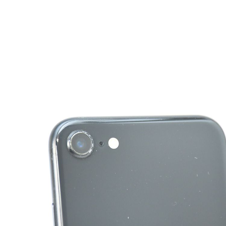 ��ư��ġ�����100 %��SIM�ե꡼ iPhone SE�裲���� 128GB �֥�å�