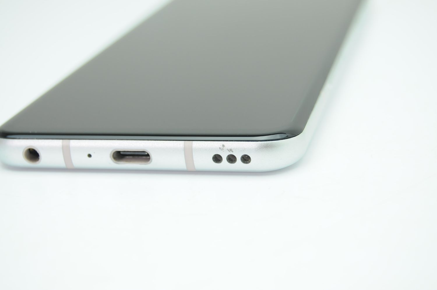 LG L-41A スマートフォン【SIMロック解除済】 ムスビー｜【ガジェット買取キング】SIMロック解除済 docomo L-41A LG