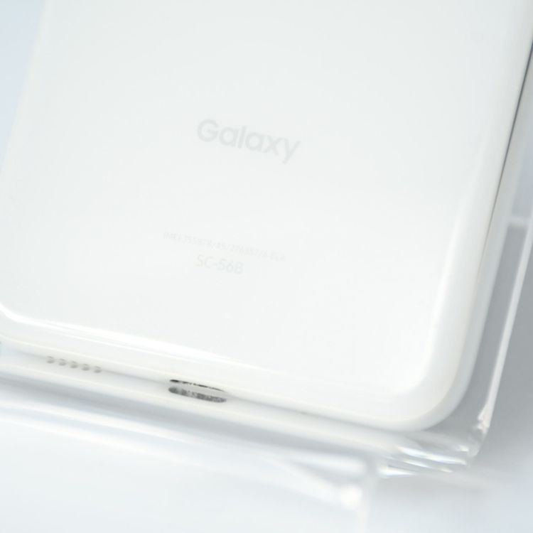 �������ɹ���SIM�ե꡼ docomo Galaxy A22 5G SC-56B �ۥ磻��