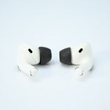 AirPods ��1���� with MagSafe Case MWP22J/A