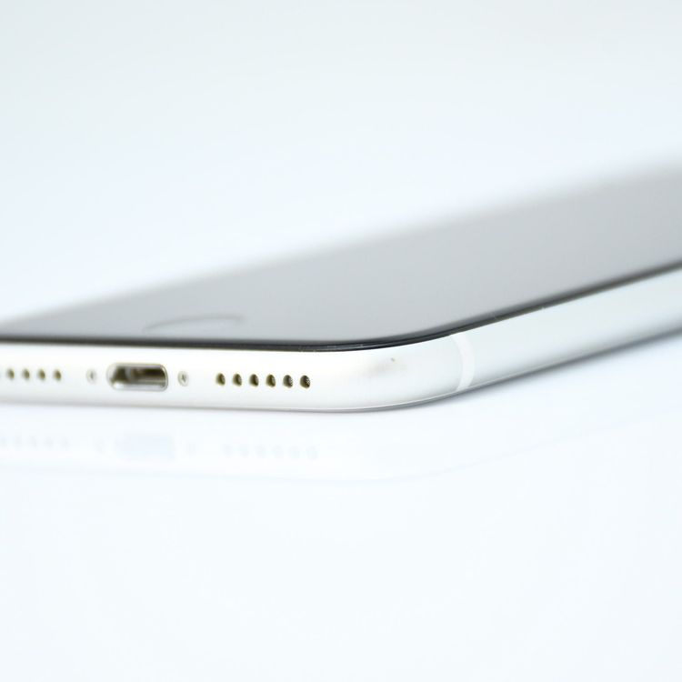 �����ʡ������Хåƥ꡼86���SIM�ե꡼ iPhone SE �裲���� 64GB �ۥ磻��