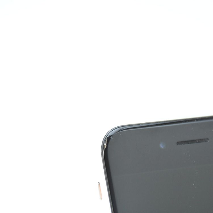 au SIM�ե꡼iPhone SE �裲���� 128GB �ۥ磻��