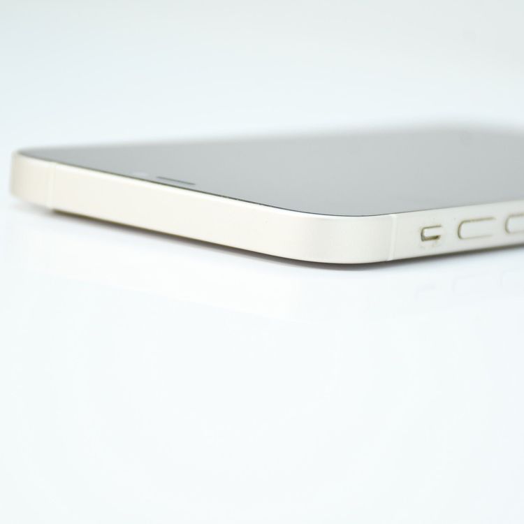 ��ư��ġ��Хåƥ꡼��������98%��SIM�ե꡼ iPhone12 256GB �ۥ磻��