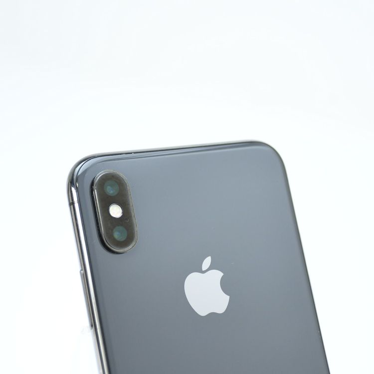 �ڱվ����ʡ�ư��ġ�����100 %��SIM�ե꡼iPhone X 256GB ���ڡ������쥤