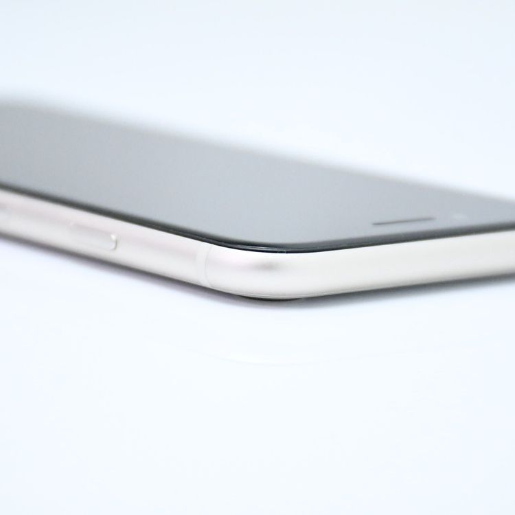 ưġ100 % doocomo SIMե꡼ iPhoneSE 裳 64GB