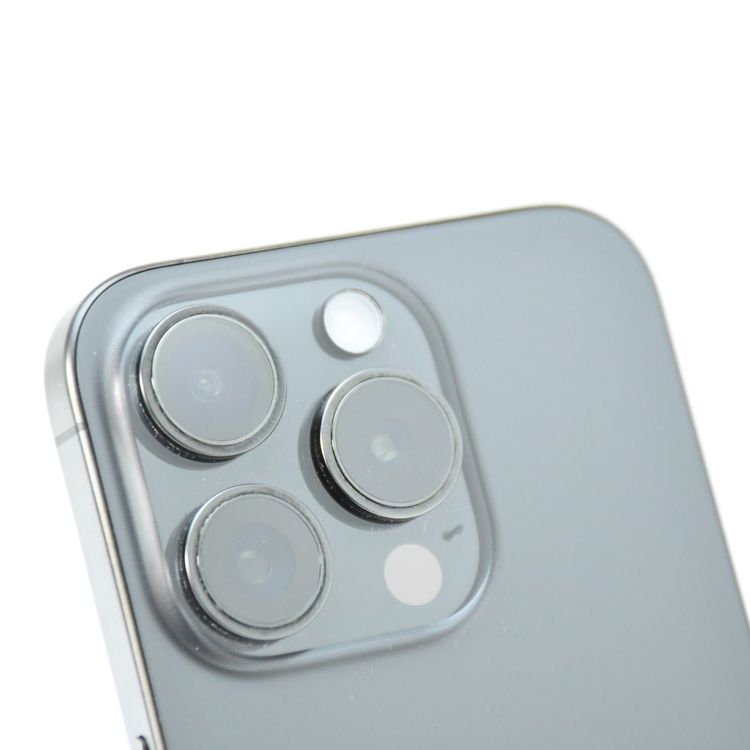 �����ʡ������Хåƥ꡼86%��docomo SIM�ե꡼iPhone15 Pro 256GB