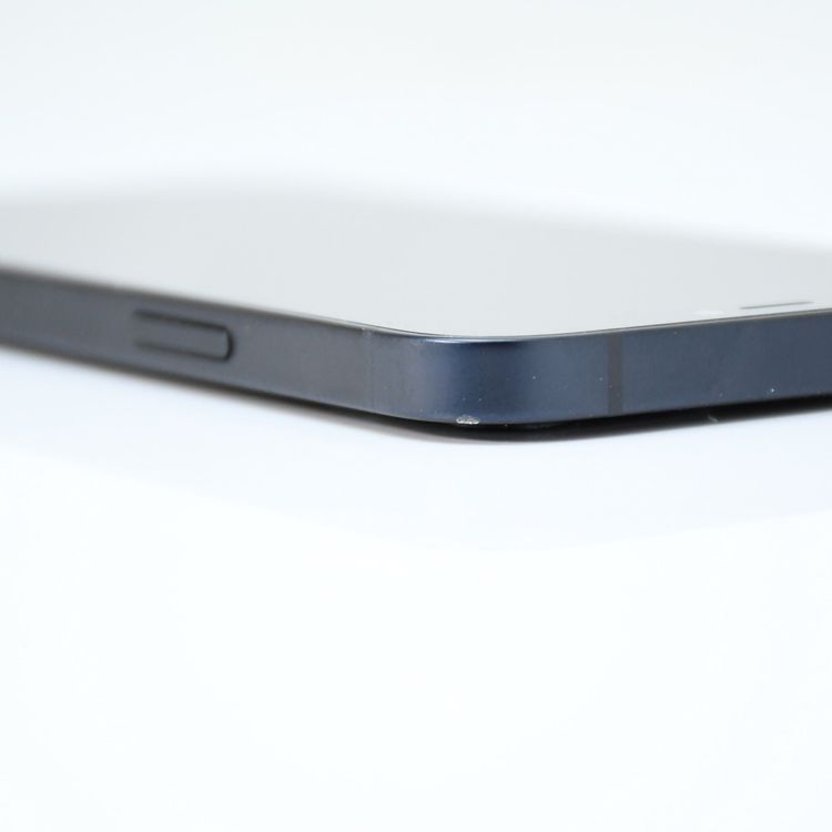 �ڱվ����ʡ�SIM�ե꡼iPhone12 128GB �֥�å�