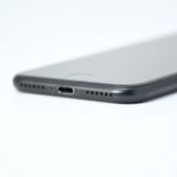 ��ư��ġ�����100 %��SIM�ե꡼ iPhone SE�裲���� 128GB �֥�å�