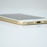 SIM�ե꡼ iPhone7 32GB �������