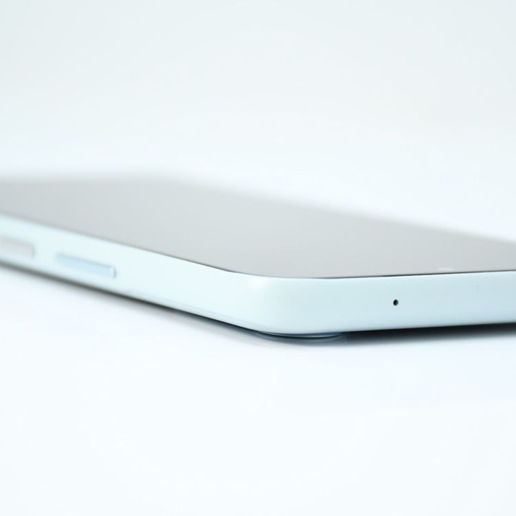 �ڿ���Ʊ�͡�SIM�ե꡼ au arrows We2 FCG02 �饤�ȥ֥롼