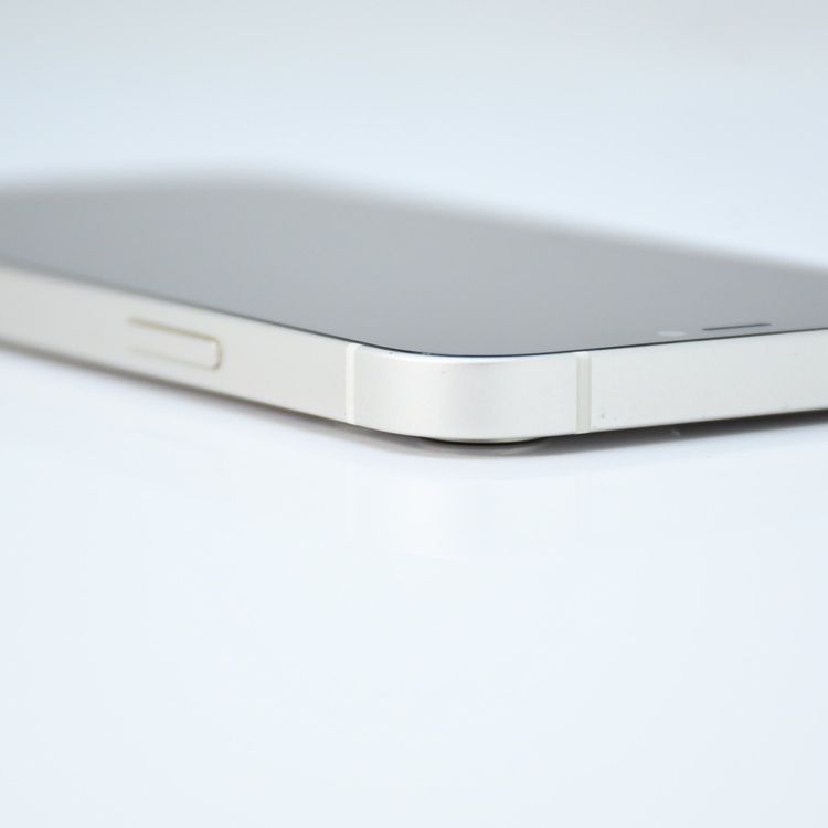 ��ư��ġ�����100 %��docomo SIM�ե꡼ iPhone12 64GB �ۥ磻��