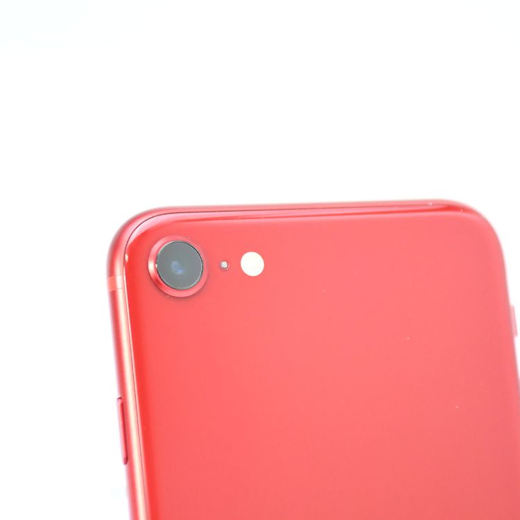 �ڿ���Ʊ�͡��Хåƥ꡼��������100%��SIM�ե꡼ SE ��3���� 64GB ��å�