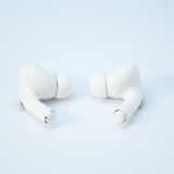 AirPods Pro ��2���� MagSafe���ť�����(USB-C) A3047