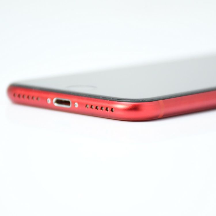 ��ư��ġ�����100 %�����ʡ�SIM�ե꡼ iPhone SE�裲���� 128GB ��å�