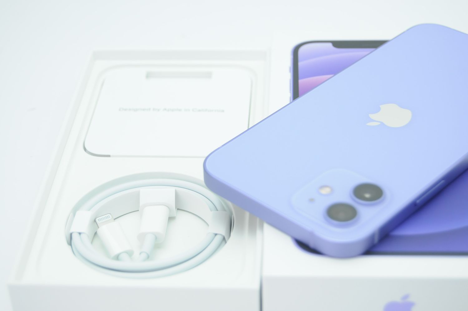 ムスビー｜新品同様＊電池100%＊simフリー iPhone 12 64GB パープル 