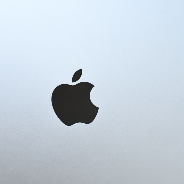 �ڥХåƥ꡼��������94����վ����ʡ�iPad ��8���� 128GB Wi-Fi��ǥ�