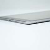 �ڥХåƥ꡼��������88���docomo SIM�ե꡼iPad ��5���� 32GB