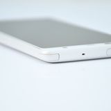 �������ɹ����վ����ʡ�SIM�ե꡼ docomo arrows Be3 F-02L �ۥ磻��