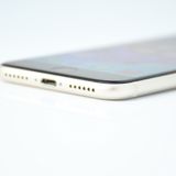 �ڽ����Хåƥ꡼94���SIM�ե꡼ iPhoneSE �裳���� 64GB �������饤��