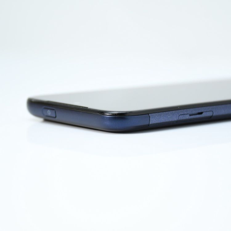 �������ɹ���SIM�ե꡼ docomo ���󤷤󥹥ޥ� KY-51B �ͥ��ӡ�