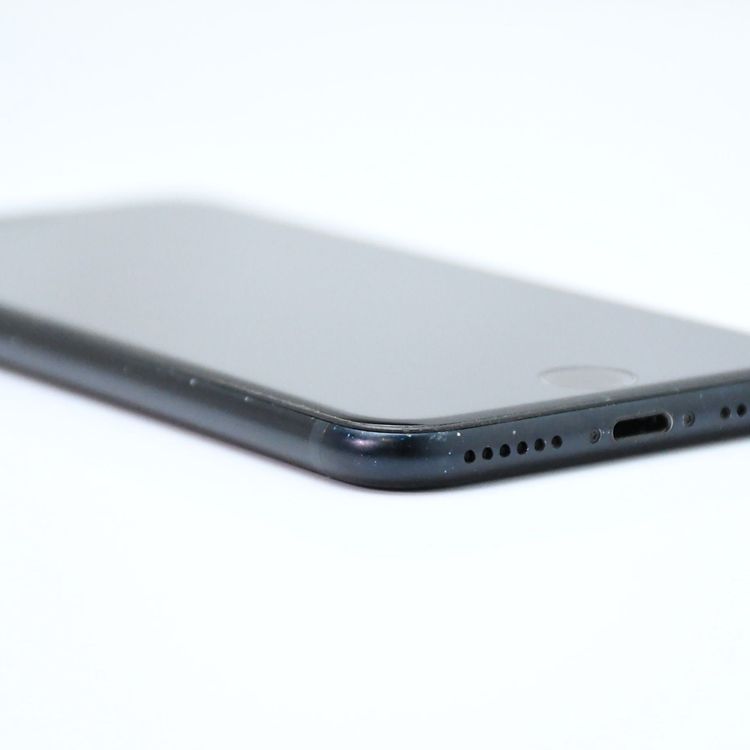 ưġ100 % SIMե꡼ iPhoneSE 裳 64GB ߥåɥʥ