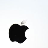 �ڥХåƥ꡼��������98���docomo SIM�ե꡼iPad ��6���� 32GB