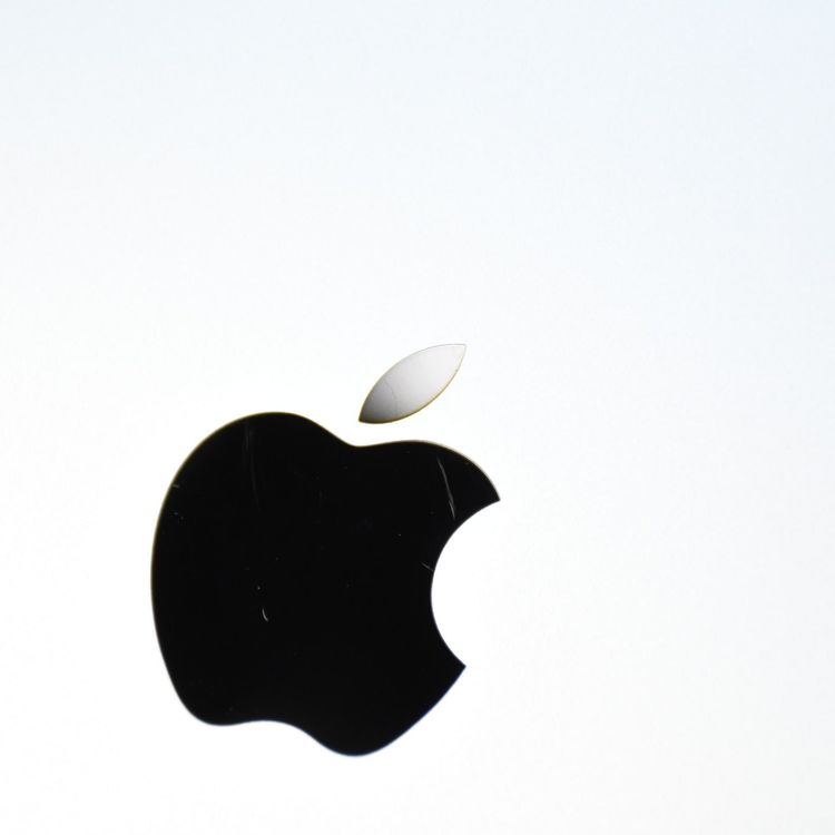 �ڥХåƥ꡼��������98���docomo SIM�ե꡼iPad ��6���� 32GB