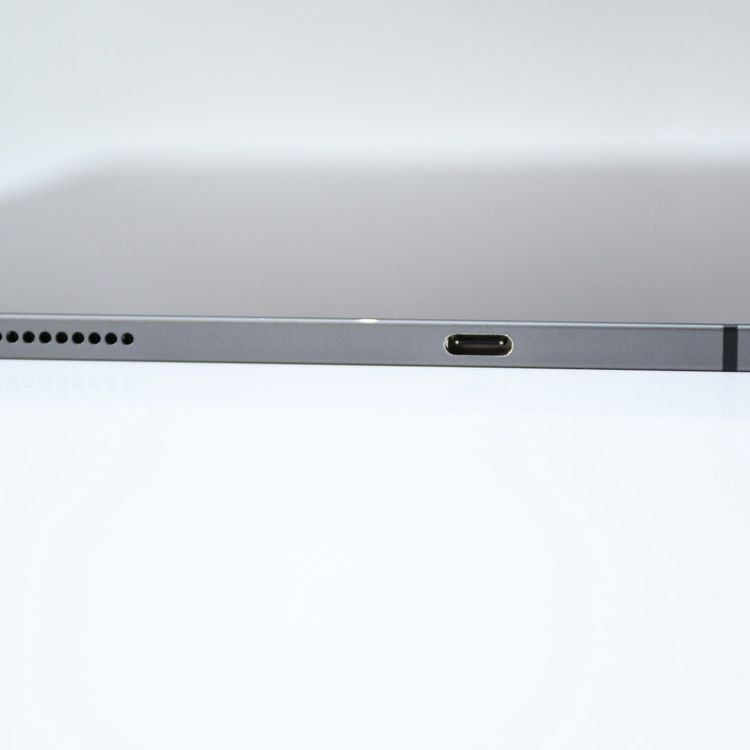 �ڥХåƥ꡼��������94���SIM�ե꡼iPad Pro 12.9����� ��4���� 128GB