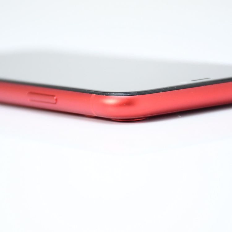 ��ư��ġ��Хåƥ꡼��������100���docomo SIM�ե꡼ iPhone11 64GB ��å�