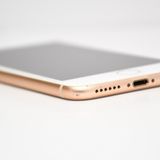 �����ʡ�SIM�ե꡼ iPhone 8 64GB �������