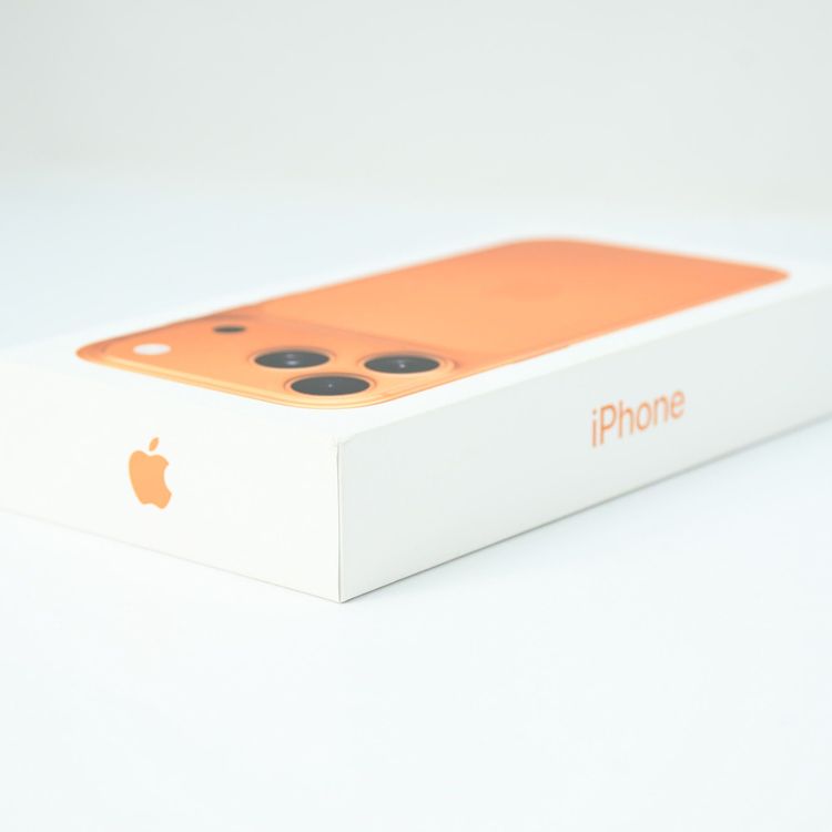 �ڿ���̤������Apple��ǯ���ݾڡ� SIM�ե꡼ iPhone17 Pro 256GB