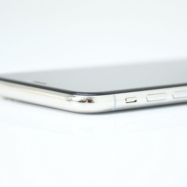 �ڥХåƥ꡼��������85%��docomo SIM�ե꡼ iPhone X 256GB ����С�