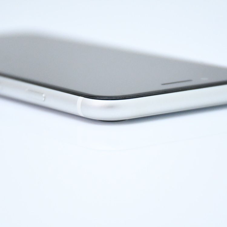 ڥ󥯡SIMե꡼ iPhone SE 裲  64GB ۥ磻