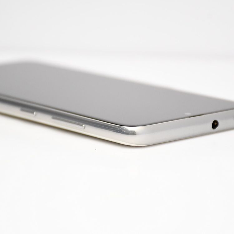�����ʡ�SIM�ե꡼ Galaxy A21 ����ץ� SCV49 64GB �ۥ磻��