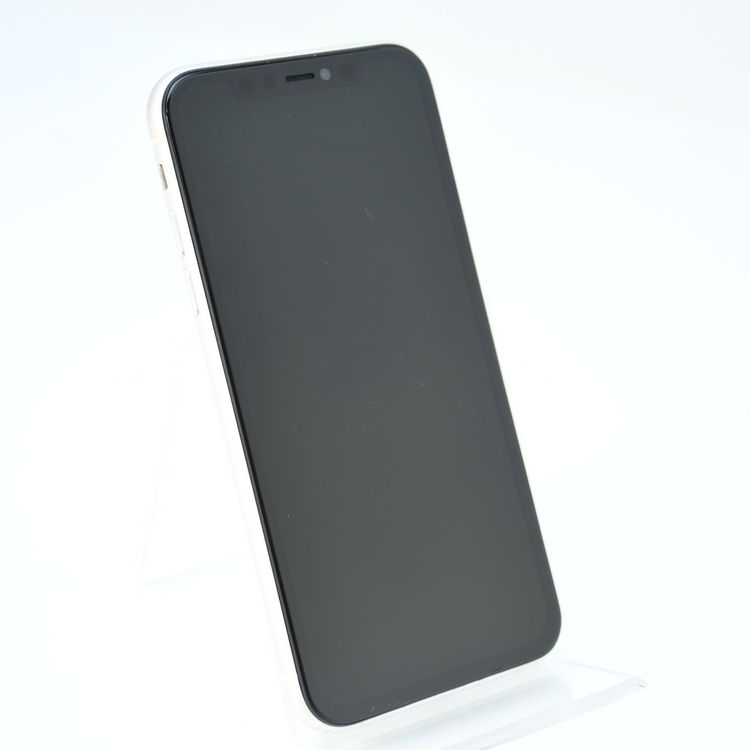 ��ư��ġ�����100 %���վ����ʡ� SIM�ե꡼ iPhone11 64GB �ۥ磻��