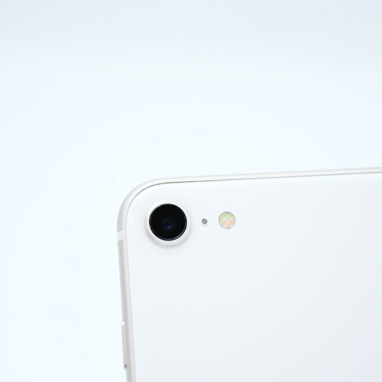 ưġ100 %ʡau SIMե꡼ iPhoneSE 裳 64GB饤