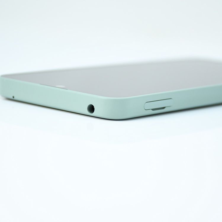 �ڿ���Ʊ�͡�SIM�ե꡼ AQUOS wish2 A204SH ���꡼�֥��꡼��