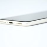 ��ư��ġ�����100 %��SIM�ե꡼ iPhone SE �裳���� 64GB �������饤��