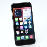 �ڽ����Хåƥ꡼�������� 85���SIM�ե꡼ iPhone SE �裲���� 64GB �֥�å�