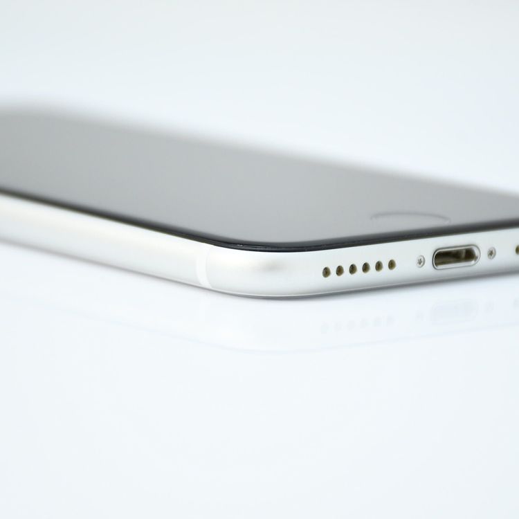 ڱվʡSIMե꡼ iPhone SE 2 64GB ۥ磻