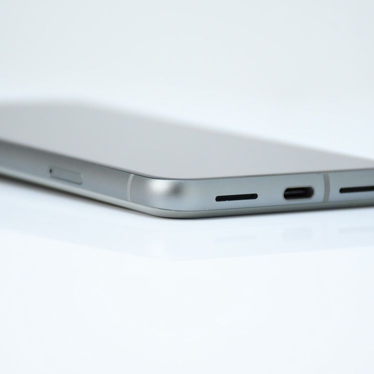 �ڿ���Ʊ�͡�SIM�ե꡼ Google Pixel 8 128GB Hazel