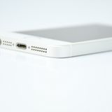 ���������au iPhone SE 128GB ����С�