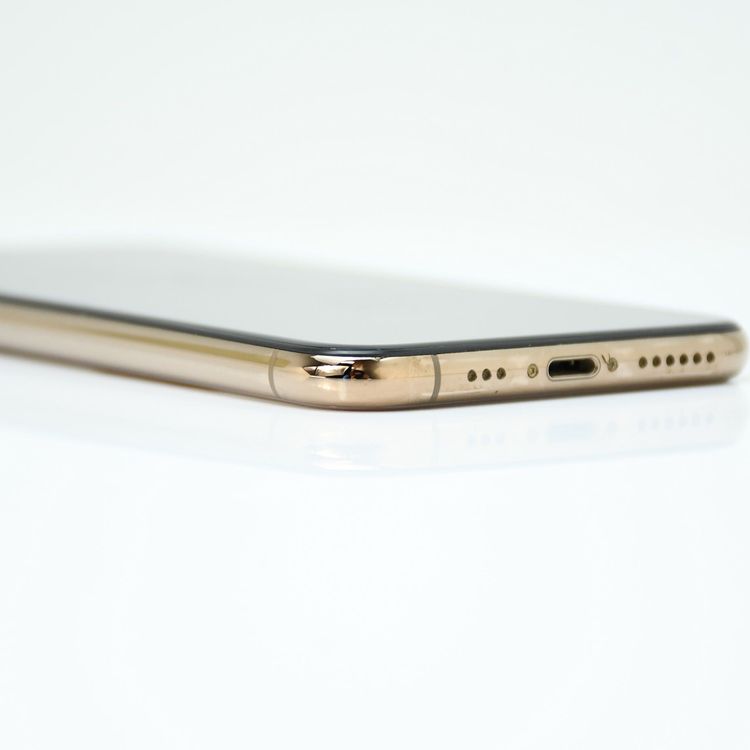 ��Face ID����󥯡����ʡ�SIM�ե꡼ iPhoneXS 64GB �������