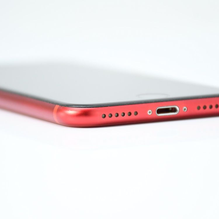 SIM�ե꡼ iPhone SE �裲���� 64GB ��å�