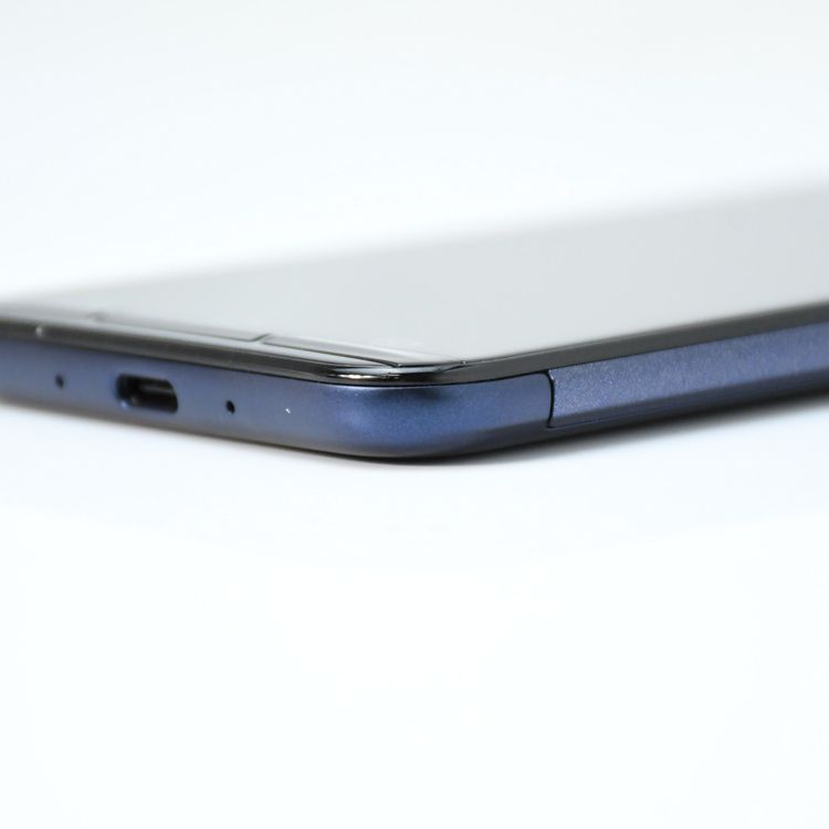 �������ɹ���SIM�ե꡼ docomo ���󤷤󥹥ޥ� KY-51B �ͥ��ӡ�