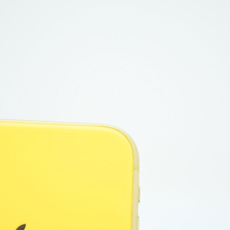 ڽХåƥ꡼80վʡ۹ SIMե꡼ iPhone XR 64GB 