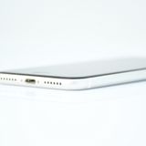 �����ʡ������Хåƥ꡼82���SIM�ե꡼ iPhone SE �裲���� 64GB �ۥ磻��