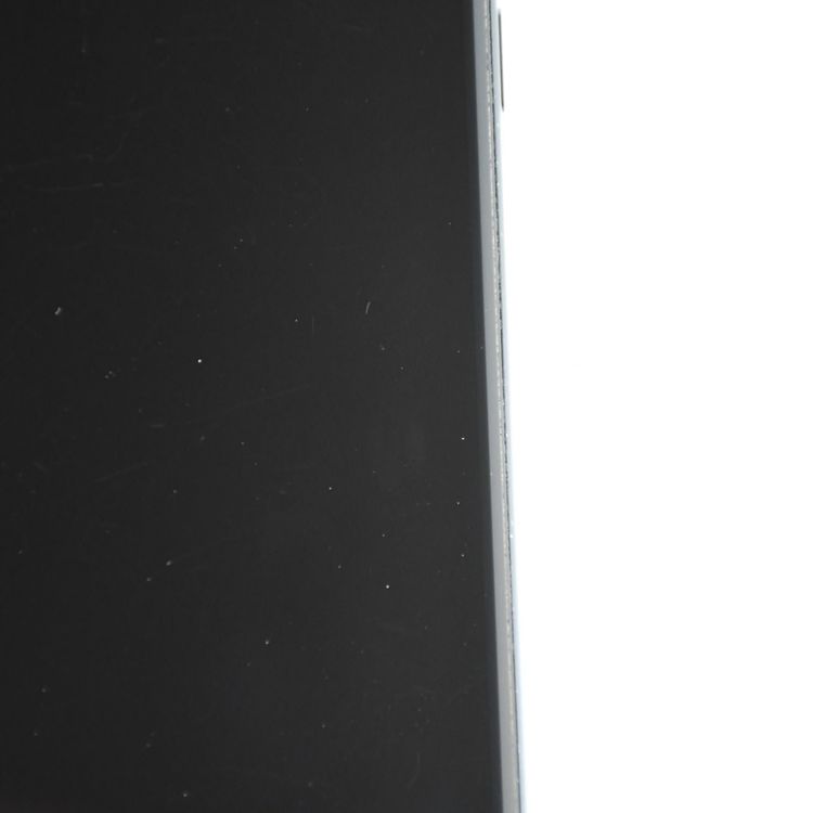SIM�ե꡼ iPhone SE �裲���� 64GB �֥�å�